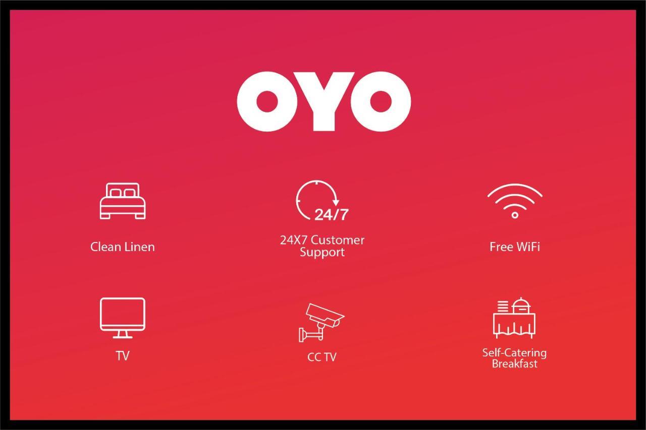 Oyo Flagship 37830 Hotel Aakar International Satara Buitenkant foto